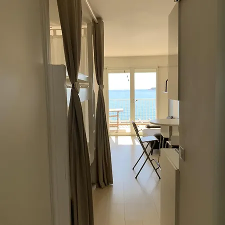 Appartamento Les Pieds Dans L'Eau Sanary-sur-Mer Esterno foto